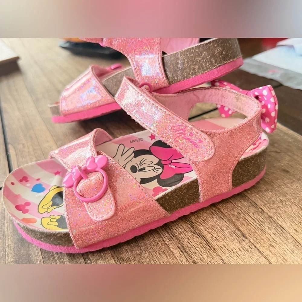 Disney Minnie Mouse glitter sandals for girls featuring a pink polka dot bow 10